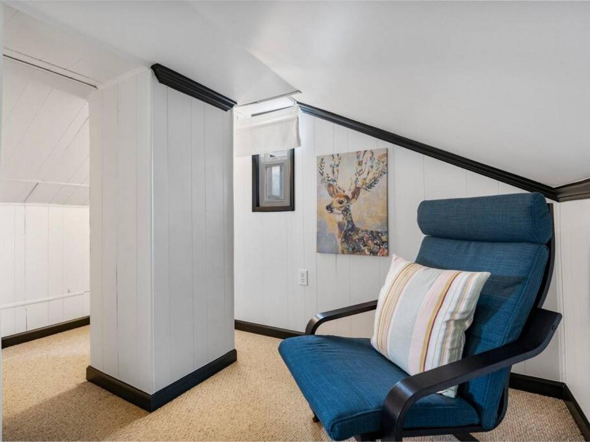 Picture Perfect Bungalow In The Heart Of Dt Vancouver Extérieur photo